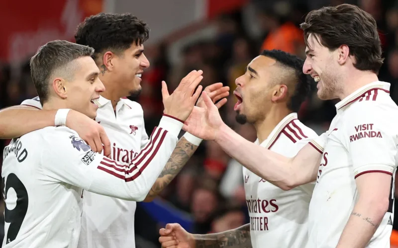 بييرو هينكابي يكشف توقعاته لسباق لقب الدوري الإنجليزي قبل نهائي كأس كاراباو